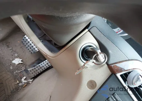 2012 Mercedes-Benz C 300 Luxury 4Matic/Sport 4Matic из США, поврежденный, VIN WDDGF8BB8CR207493